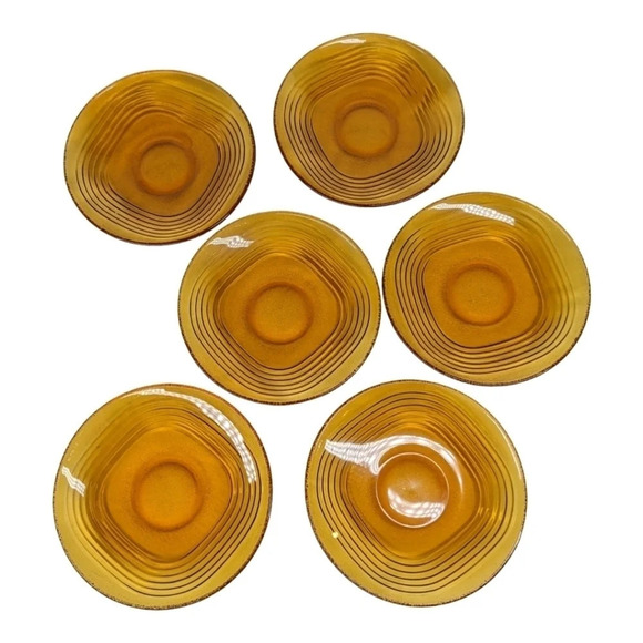 Vintage Duralex France 'Ondine' Cups and Saucers - 10 piece set, Frosted, Orange - Picture 7 of 9